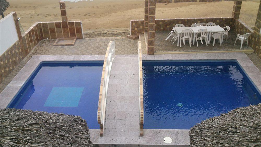 Hotel Albatros Manzanillo Extérieur photo