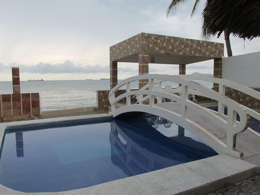 Hotel Albatros Manzanillo Extérieur photo