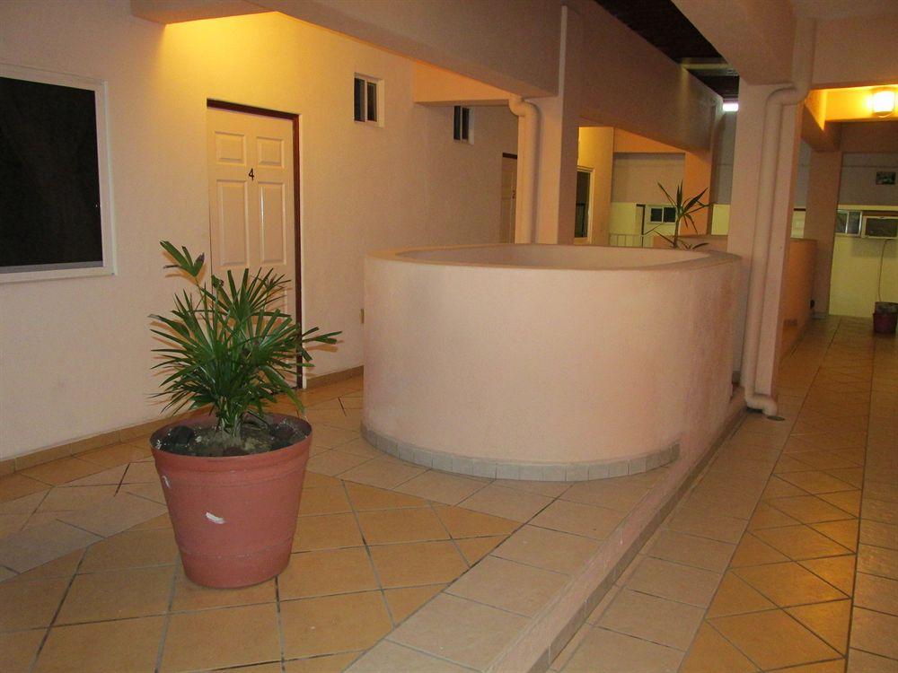 Hotel Albatros Manzanillo Extérieur photo