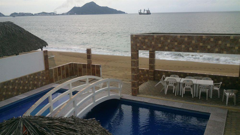 Hotel Albatros Manzanillo Extérieur photo